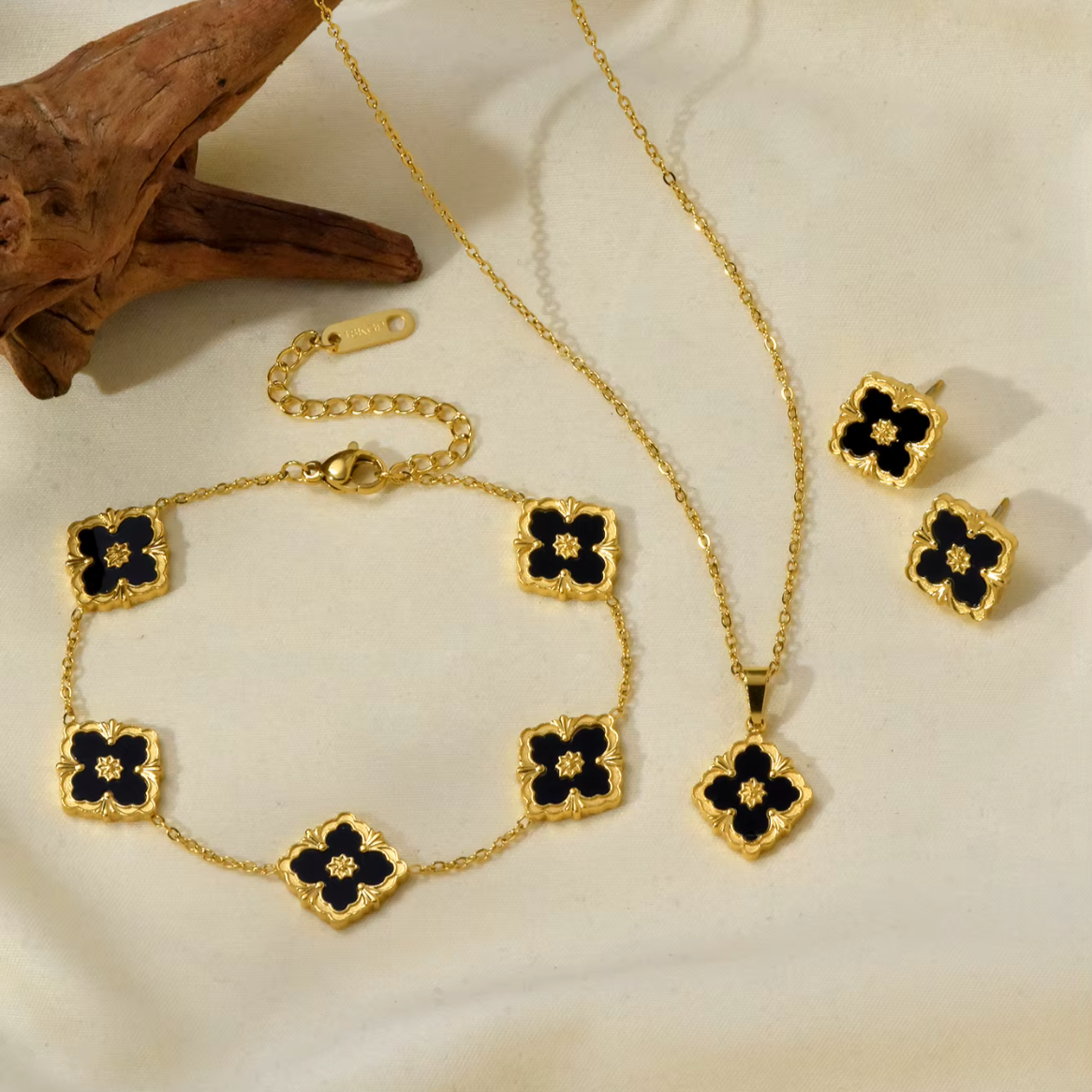 Pozlacený Náhrdelník na Štěstí