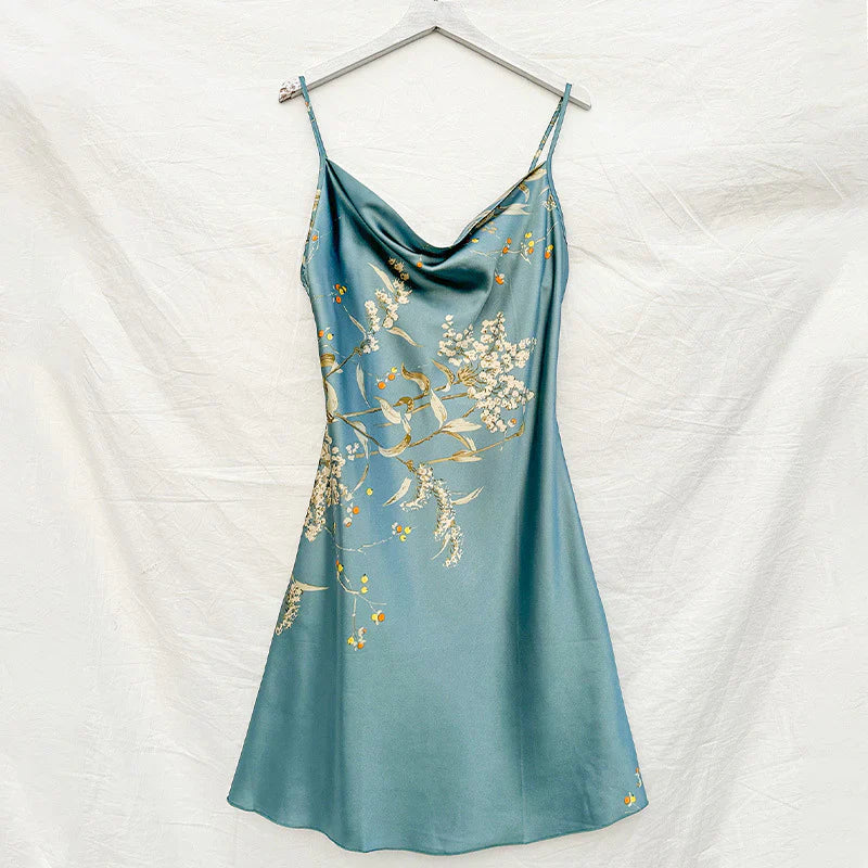 Kelya - Sæt med 2 Luksuriøse Satinnatkjoler