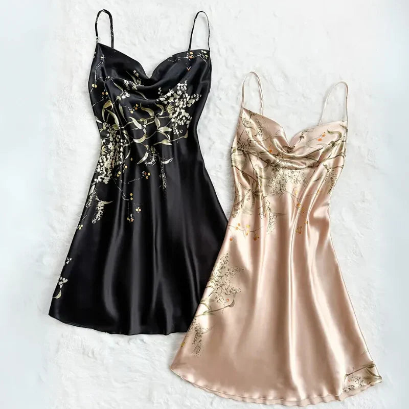 Kelya - Sæt med 2 Luksuriøse Satinnatkjoler